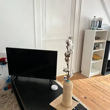 Des Halles - D'hotes 住宿加早餐酒店 3*