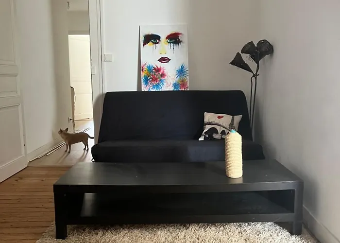 Des Halles - D'hotes 萨韦奈